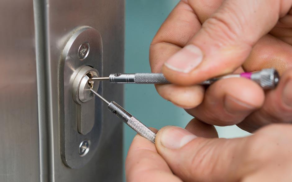 changer une serrure de porte intérieure Étréchy